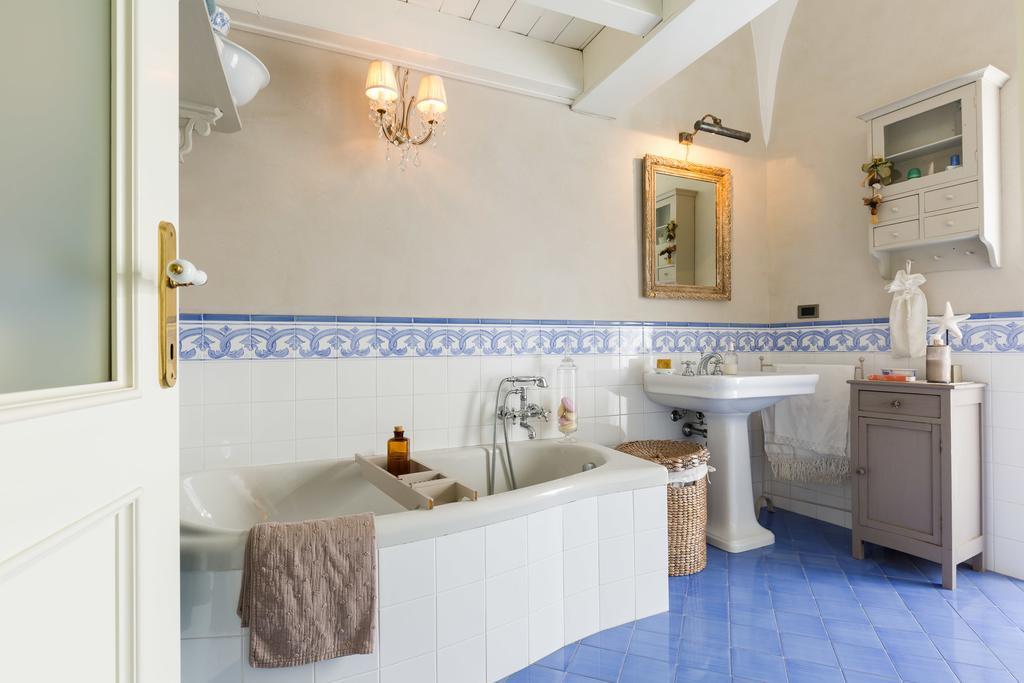 Villa Dei Colori Toscolano Maderno Bagian luar foto